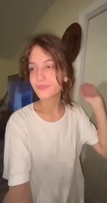 Jenny Popach Boob Show