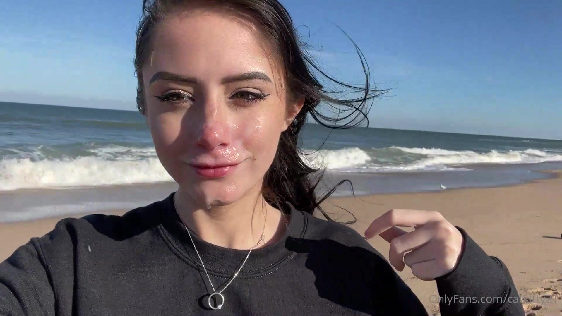 catkitty21 beach cumwalk and tits flash